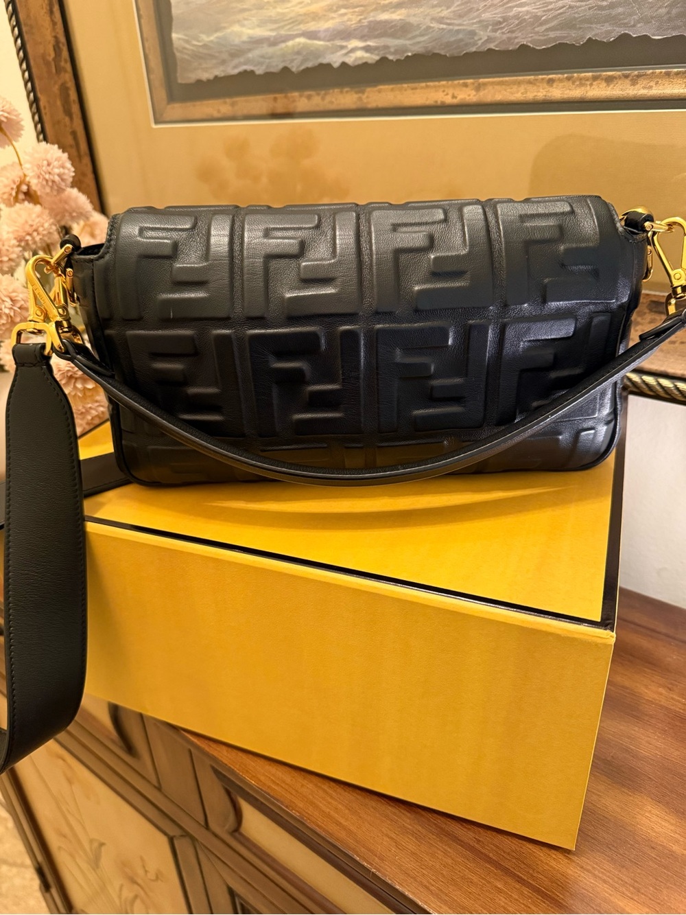 Fendi Black Embossed Leather Baguette Shoulder Bag medium size - Picture 8 of 16